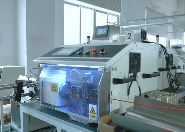 Automatic Wire-stripping Machine